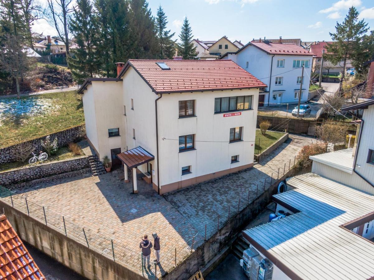 פוסטוינה Apartments Krasna מראה חיצוני תמונה