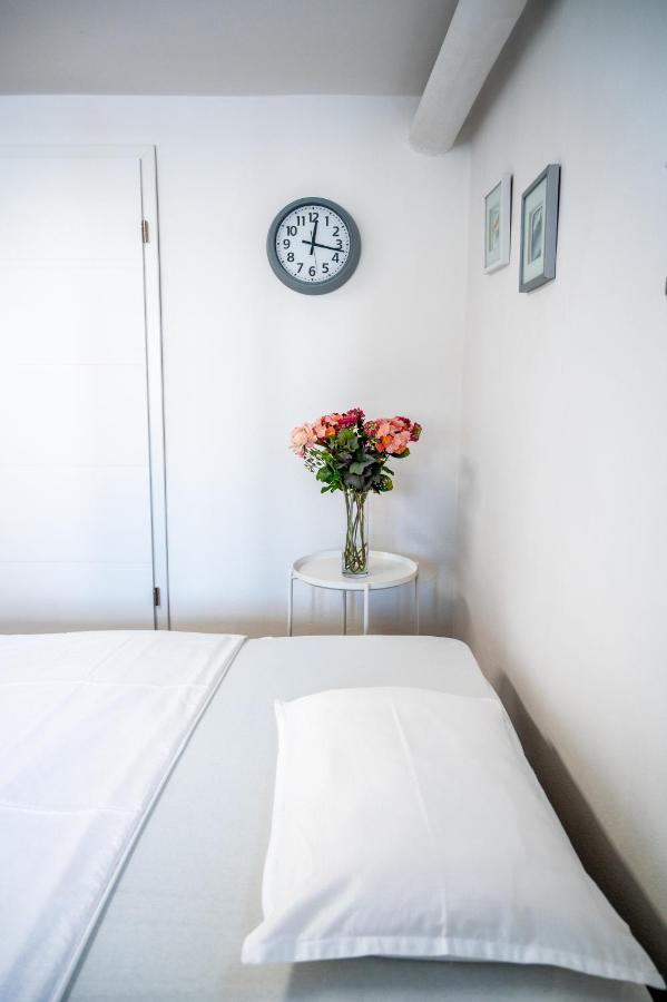 פוסטוינה Apartments Krasna מראה חיצוני תמונה